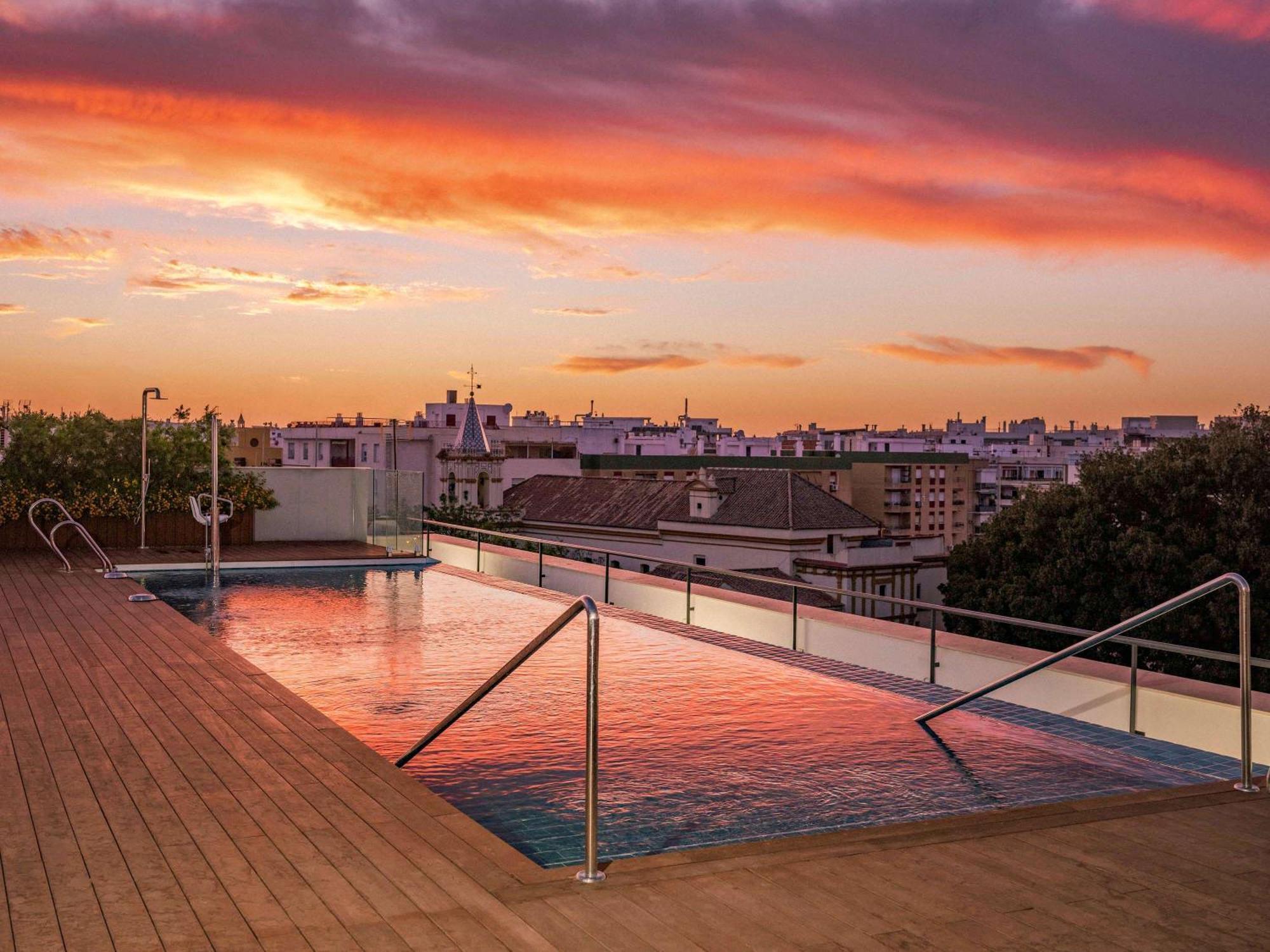Ibis Styles Sevilla City Santa Justa מראה חיצוני תמונה