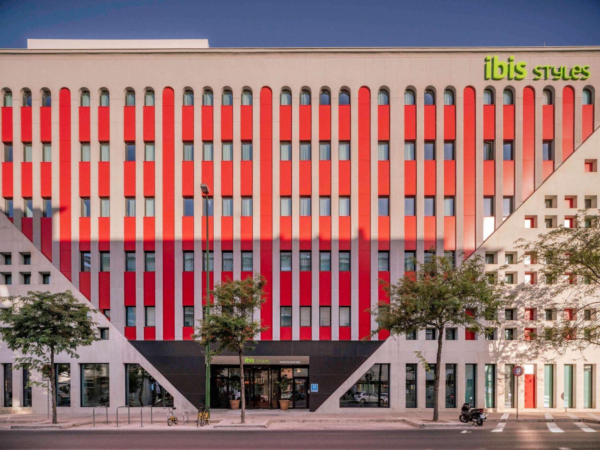 Ibis Styles Sevilla City Santa Justa מראה חיצוני תמונה