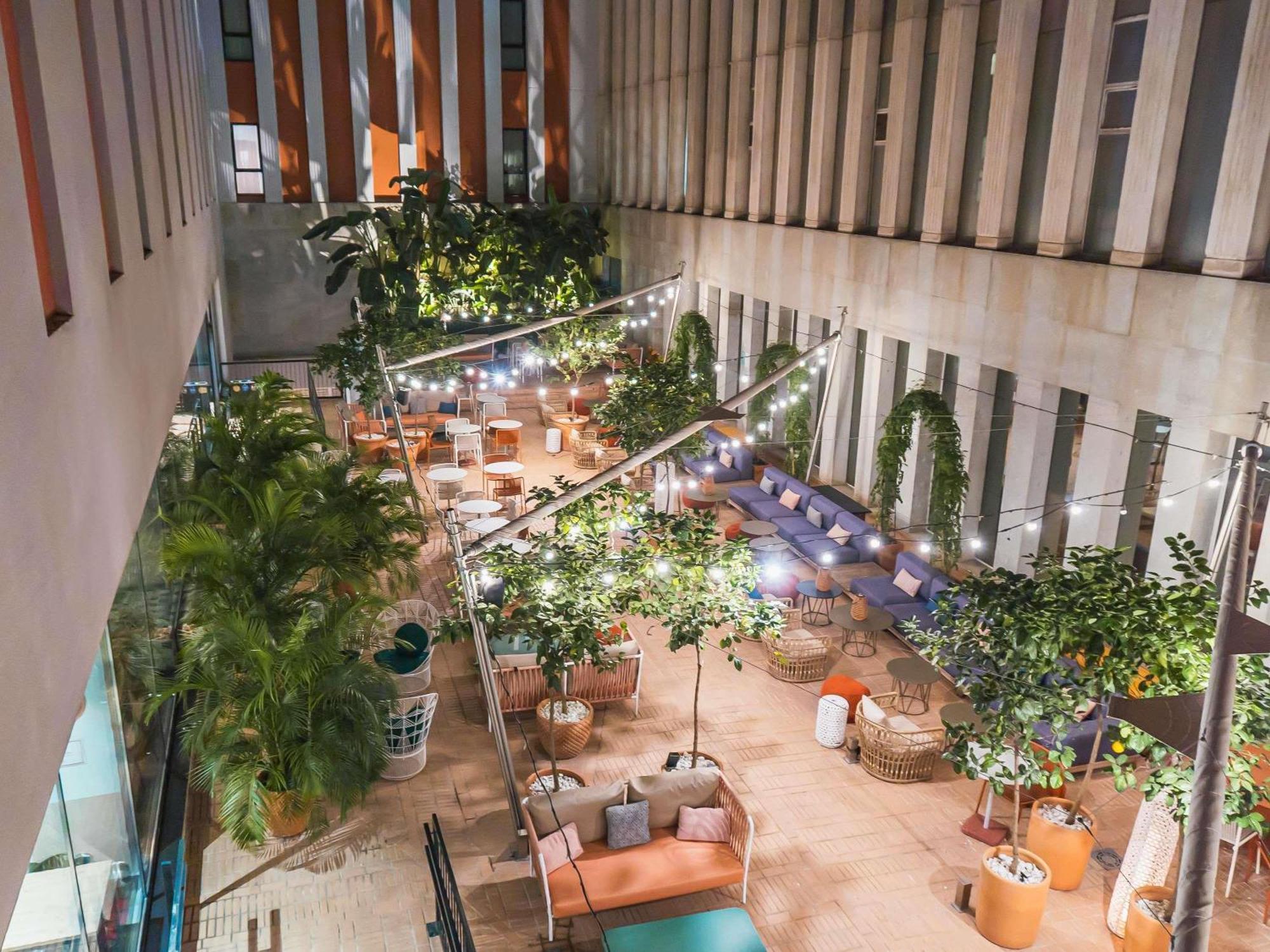 Ibis Styles Sevilla City Santa Justa מראה חיצוני תמונה
