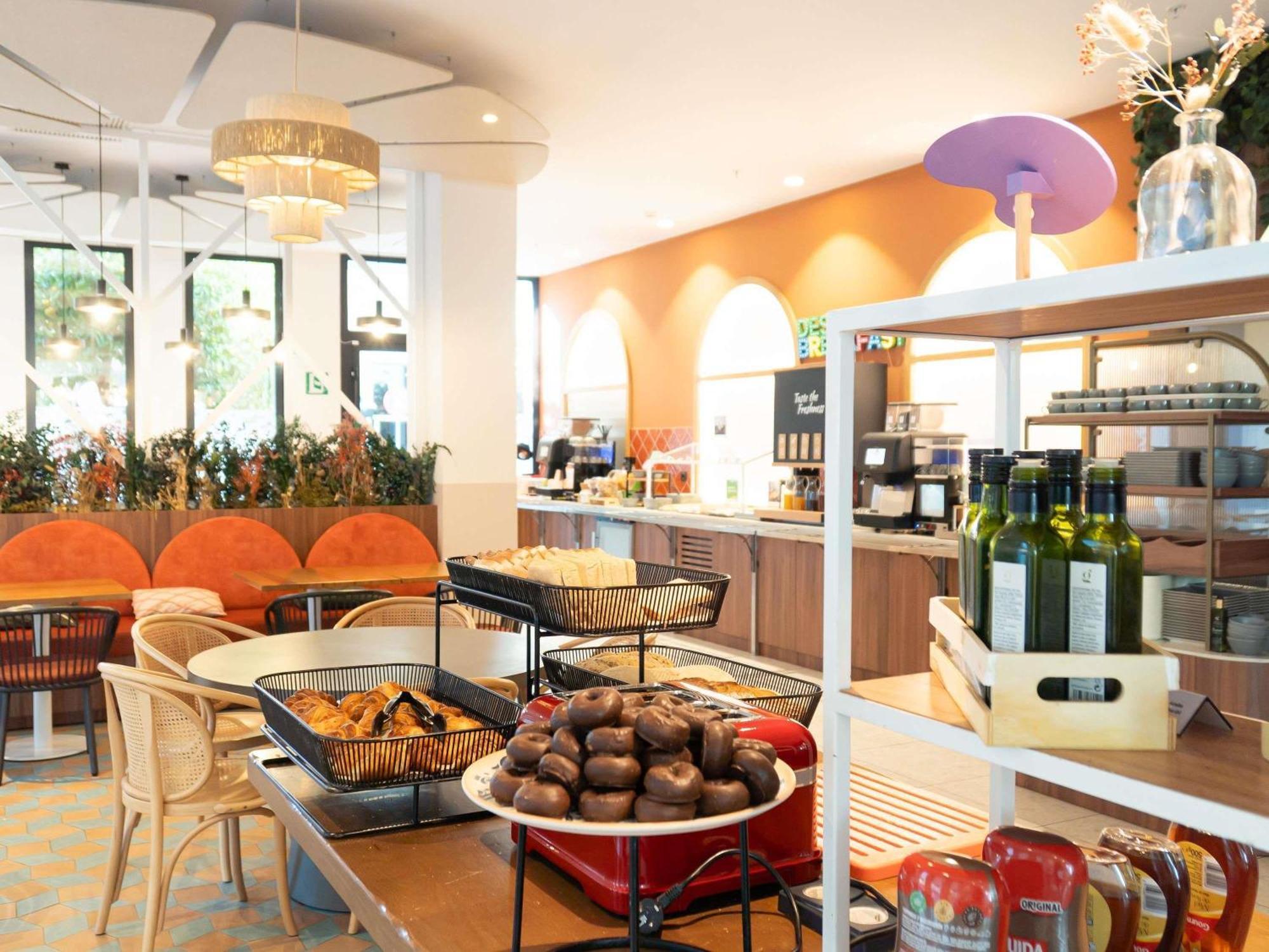 Ibis Styles Sevilla City Santa Justa מראה חיצוני תמונה