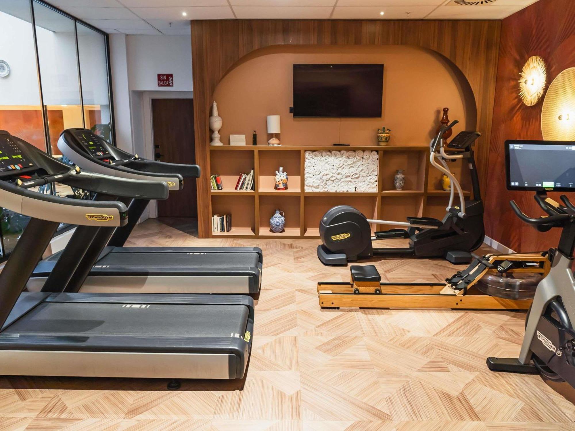Ibis Styles Sevilla City Santa Justa מראה חיצוני תמונה