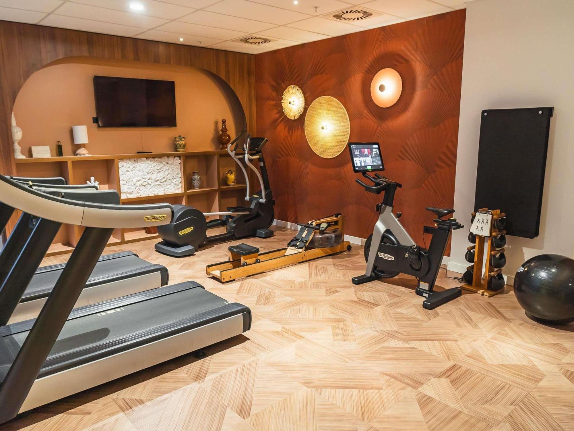 Ibis Styles Sevilla City Santa Justa מראה חיצוני תמונה