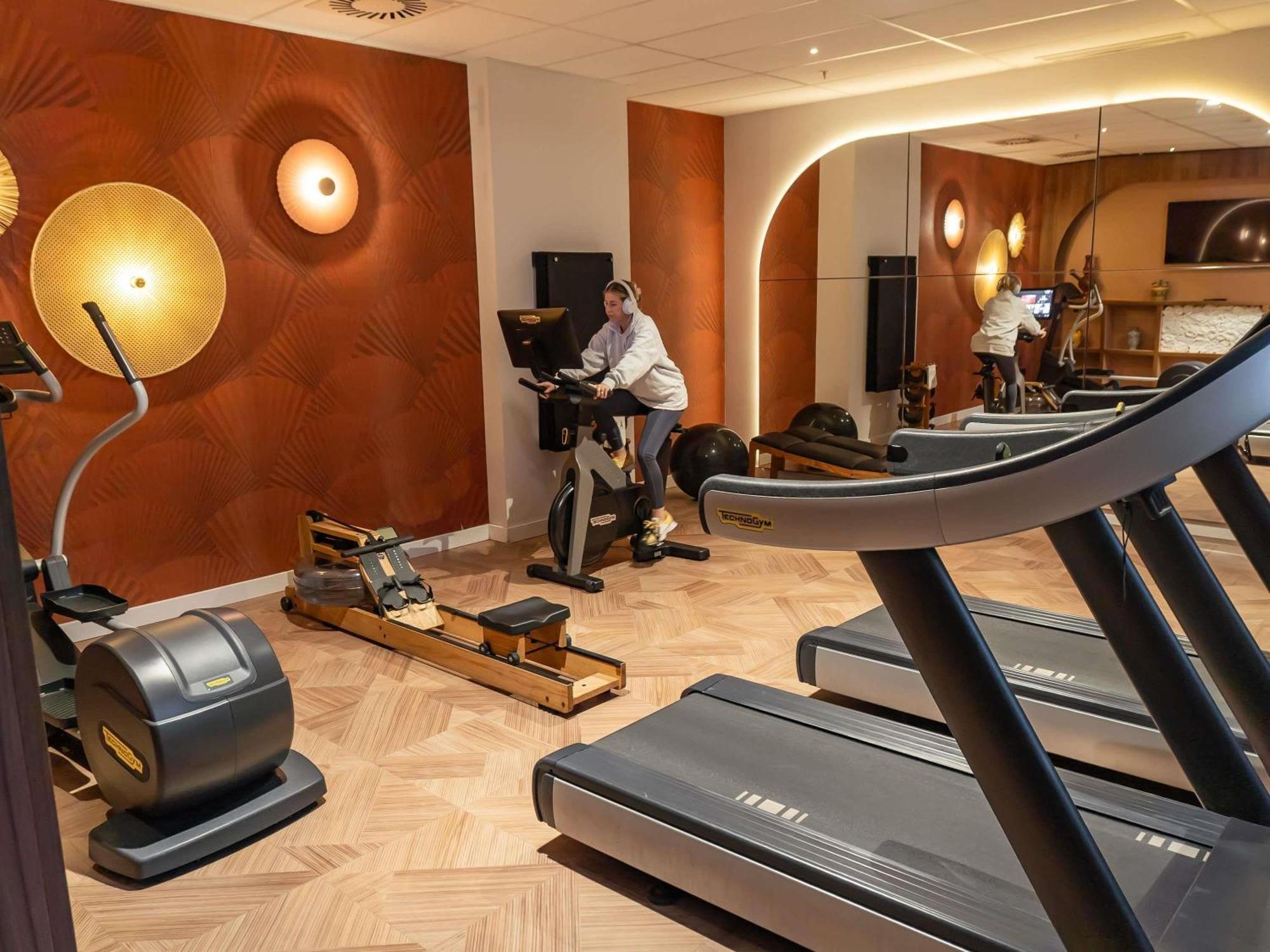 Ibis Styles Sevilla City Santa Justa מראה חיצוני תמונה